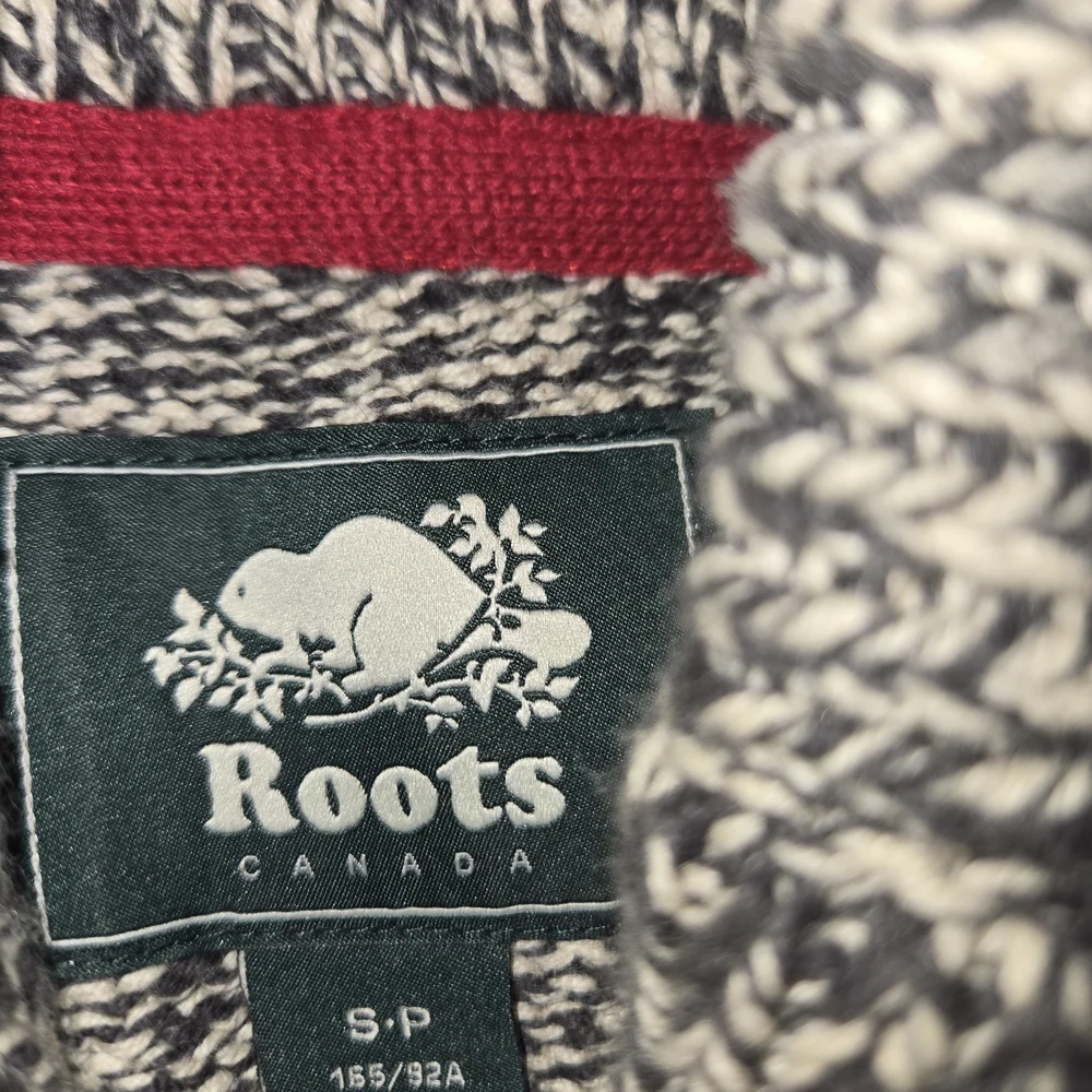 Roots Cabin Men's Cardigan Sweater - Picture 2 of 2